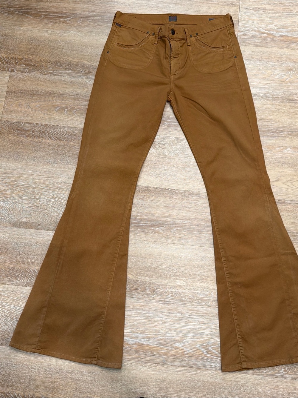 Citizens Of Humanity Wide-Leg Jeans in Caramel
